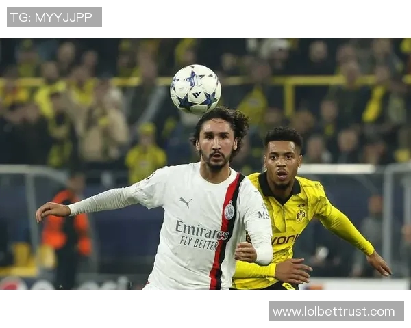 友谊赛精彩对决多特蒙德与AC米兰战成平局红牌事件引发全场热议