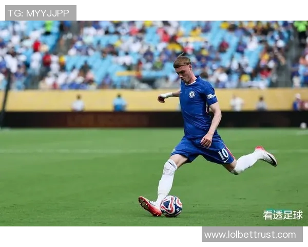 欧联杯惊天逆转本菲卡大胜拜仁引发争议判罚全场沸腾