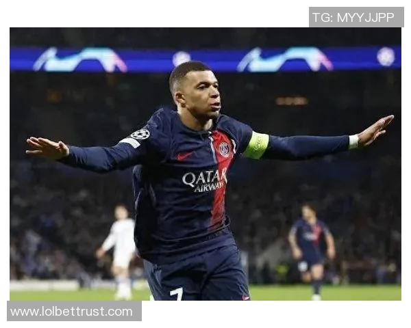 足总杯激战多特蒙德与巴黎圣日耳曼0比0平局精彩瞬间回顾