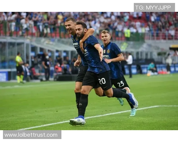 巴黎圣日耳曼友谊赛大胜国米三球横扫点燃全场激情瞬间回顾